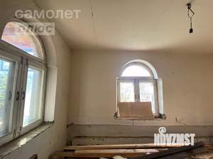 Дом 491м², 3-этажный, участок 10 сот.  
