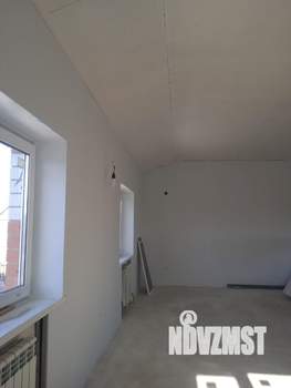 Дом 144м&sup2;, 3-этажный, участок 5 сот.  