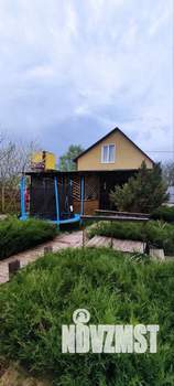 Дом 50м², 2-этажный, участок 6 сот.  