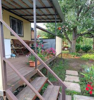 Дом 18м&sup2;, 2-этажный, участок 7 сот.  