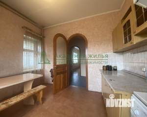 Дом 187м&sup2;, 2-этажный, участок 2 сот.  