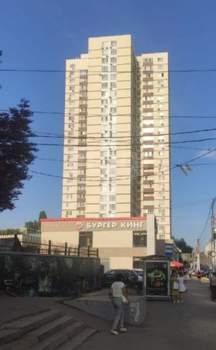 Дом 193м², 1-этажный, участок 8 сот.  