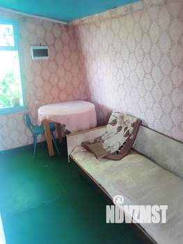 Дом 45м², 2-этажный, участок 6 сот.  