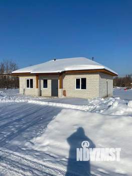 Дом 100м&sup2;, 1-этажный, участок 6 сот.  