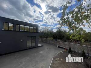 Коттедж 260м&sup2;, 2-этажный, участок 15 сот.  