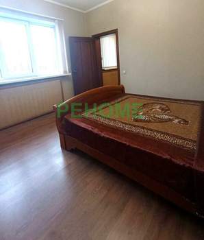 Дом 213м&sup2;, 3-этажный, участок 4 сот.  