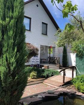 Дом 87м&sup2;, 2-этажный, участок 5 сот.  