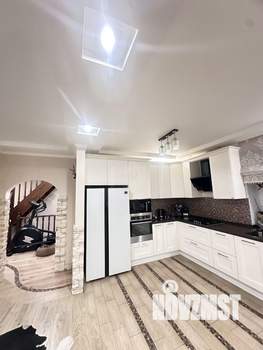 Дом 262м&sup2;, 4-этажный, участок 10 сот.  