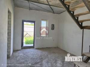 Коттедж 175м², 2-этажный, участок 6 сот.  