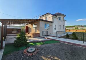 Дом 170м², 2-этажный, участок 9 сот.  