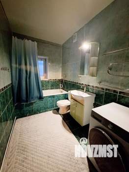 Дом 431м&sup2;, 2-этажный, участок 10 сот.  