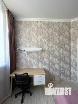 Коттедж 210м², 2-этажный, участок 6 сот.  