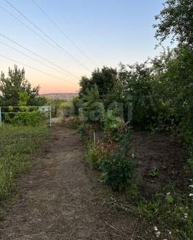 Дом 20м&sup2;, 2-этажный, участок 18 сот.  