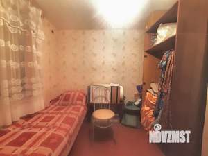 Дом 50м², 2-этажный, участок 6 сот.  