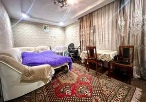 Дом 40м&sup2;, 2-этажный, участок 1 сот.  