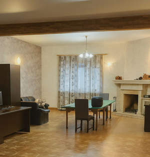 Дом 321м², 3-этажный, участок 13 сот.  