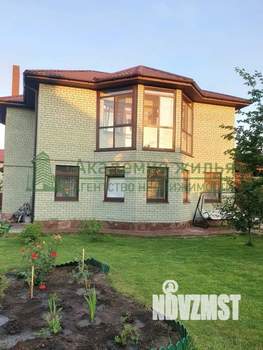 Дом 174м&sup2;, 2-этажный, участок 9 сот.  