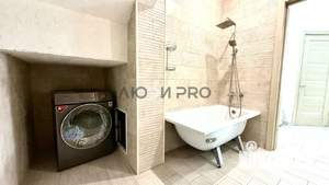 Таунхаус 100м&sup2;, 2-этажный, участок 3 сот.  