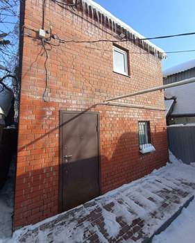 Дом 90м&sup2;, 3-этажный, участок 3 сот.  