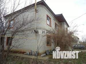 Коттедж 195м², 2-этажный, участок 9 сот.  