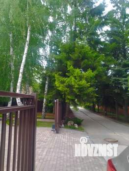 Коттедж 363м², 3-этажный, участок 11 сот.  