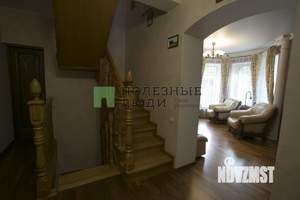 Дом 151м², 2-этажный, участок 9 сот.  