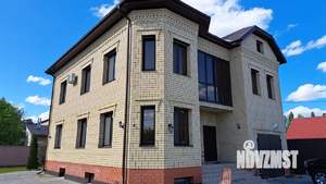 Коттедж 357м&sup2;, 3-этажный, участок 9 сот.  