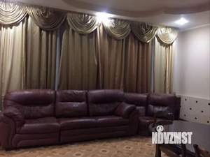 Коттедж 306м², 3-этажный, участок 3 сот.  