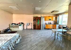 Дом 100м², 3-этажный, участок 10 сот.  