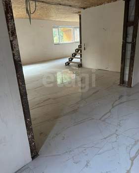 Дом 270м&sup2;, 2-этажный, участок 9 сот.  