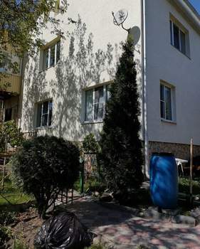 Дом 159м², 3-этажный, участок 4 сот.  