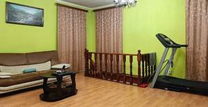 Дом 220м², 3-этажный, участок 6 сот.  