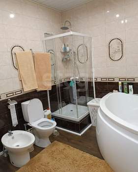 Дом 103м&sup2;, 2-этажный, участок 3 сот.  