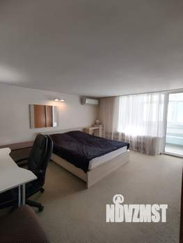 Дом 81м&sup2;, 2-этажный, участок 6 сот.  