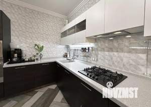 Дом 326м², 3-этажный, участок 10 сот.  