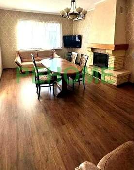 Дом 213м&sup2;, 3-этажный, участок 4 сот.  