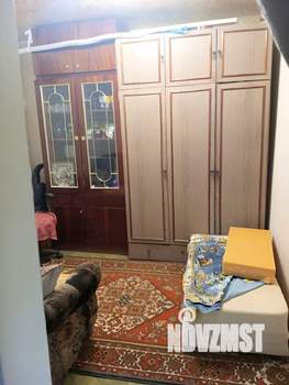 Дом 40м&sup2;, 2-этажный, участок 5 сот.  