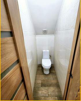 Дом 245м&sup2;, 2-этажный, участок 8 сот.  