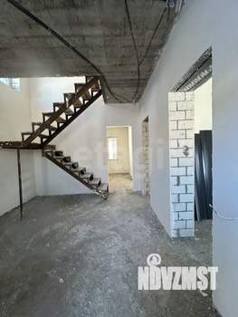 Дом 175м², 2-этажный, участок 6 сот.  