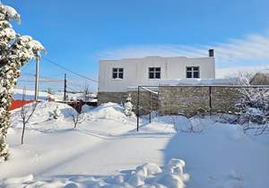 Дом 592м&sup2;, 2-этажный, участок 10 сот.  