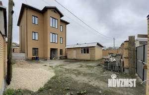 Коттедж 314м&sup2;, 3-этажный, участок 8 сот.  