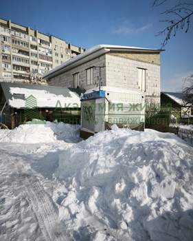 Дом 142м&sup2;, 2-этажный, участок 10 сот.  