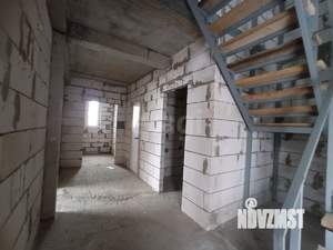 Дом 143м², 3-этажный, участок 2 сот.  