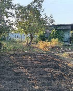 Дом 10м², 2-этажный, участок 6 сот.  