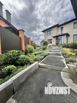 Коттедж 270м², 2-этажный, участок 10 сот.  