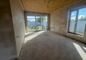 Дом 112м², 1-этажный, участок 6 сот.  