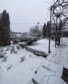 Дом 69м&sup2;, 3-этажный, участок 3 сот.  