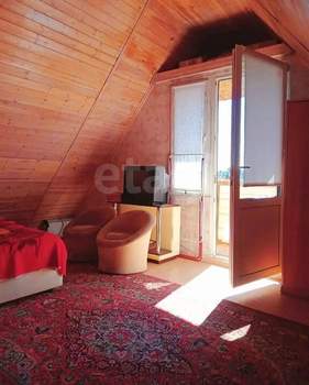 Дом 60м&sup2;, 2-этажный, участок 5 сот.  