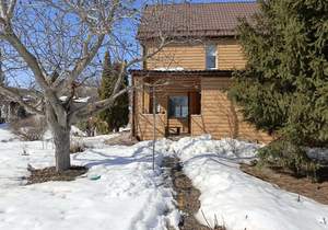 Дом 120м&sup2;, 2-этажный, участок 10 сот.  