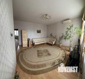 Коттедж 360м², 3-этажный, участок 3 сот.  